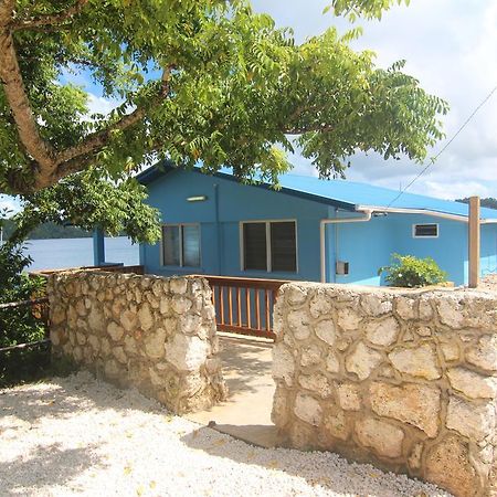Boathouse Apartments Neiafu Extérieur photo