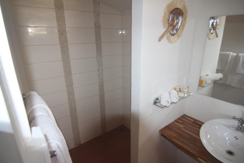Boathouse Apartments Neiafu Chambre photo